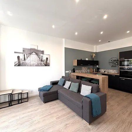 Cosy En Centre-ville Avec Wifi - 6 Pers. - Fr-1-608-301 Appartamento *